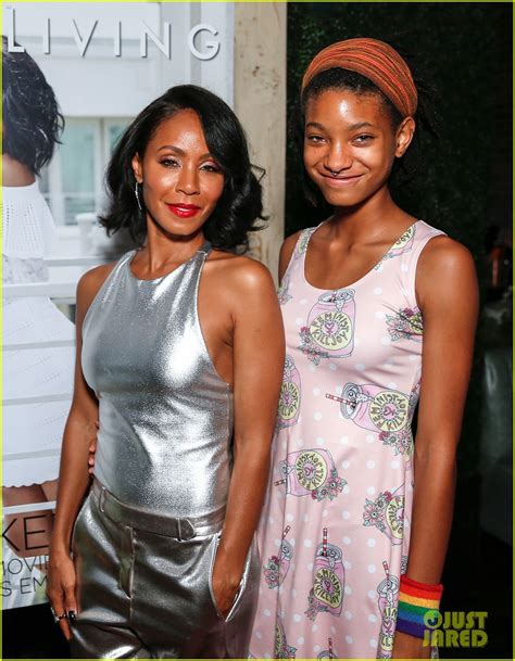 Jada Pinkett Smith and daughter Willow both considered surgery。